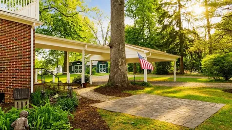 557 Ellison Lane S Waynesboro VA 22980