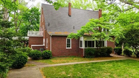 557 Ellison Lane S Waynesboro VA 22980