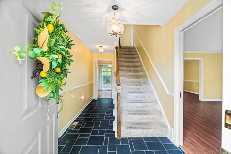 32 Henkel Road Waynesboro VA 22980