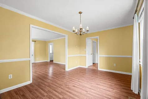 32 Henkel Road Waynesboro VA 22980