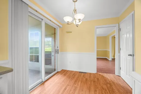 32 Henkel Road Waynesboro VA 22980