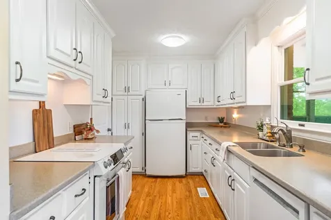 32 Henkel Road Waynesboro VA 22980