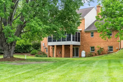 32 Henkel Road Waynesboro VA 22980