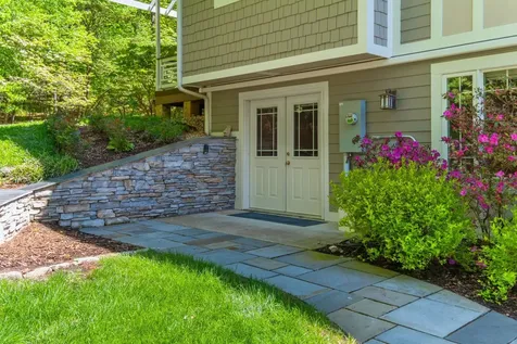 3340 Baybrook Drive Rockingham VA 22801