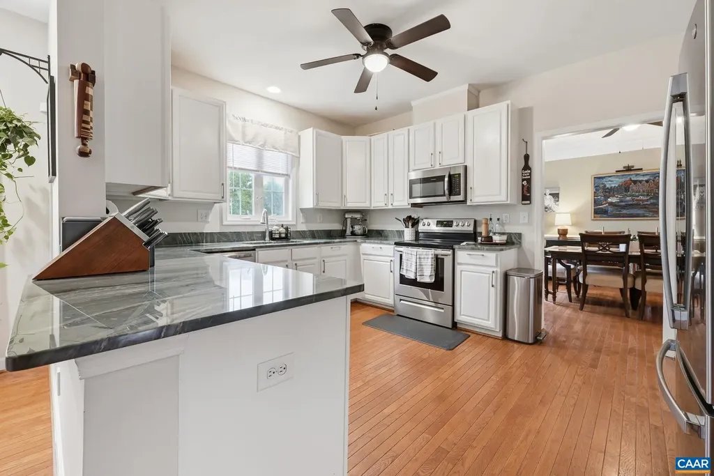 172 Glebe Lane Scottsville VA 24590