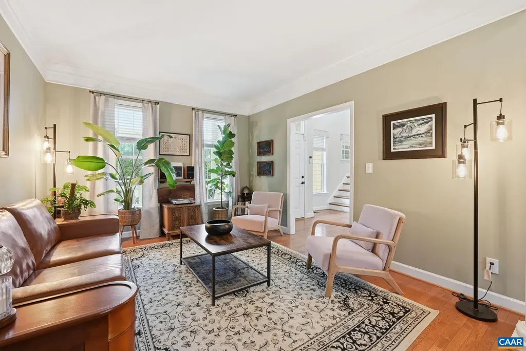 172 Glebe Lane Scottsville VA 24590