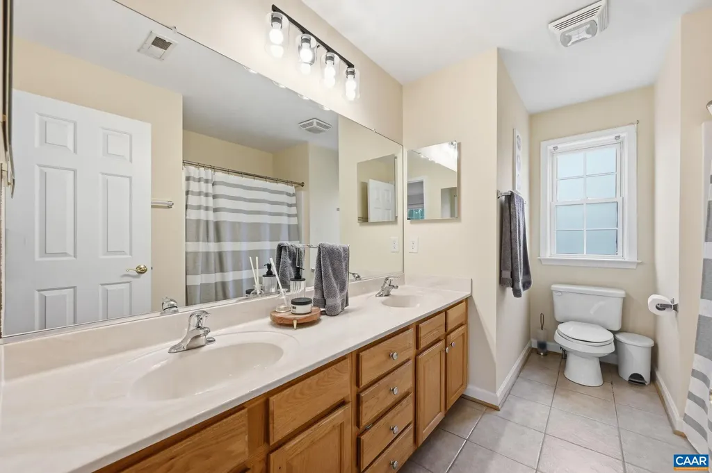 172 Glebe Lane Scottsville VA 24590