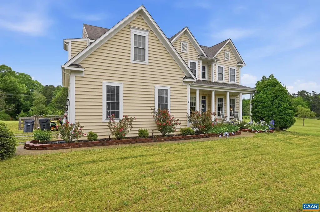 172 Glebe Lane Scottsville VA 24590