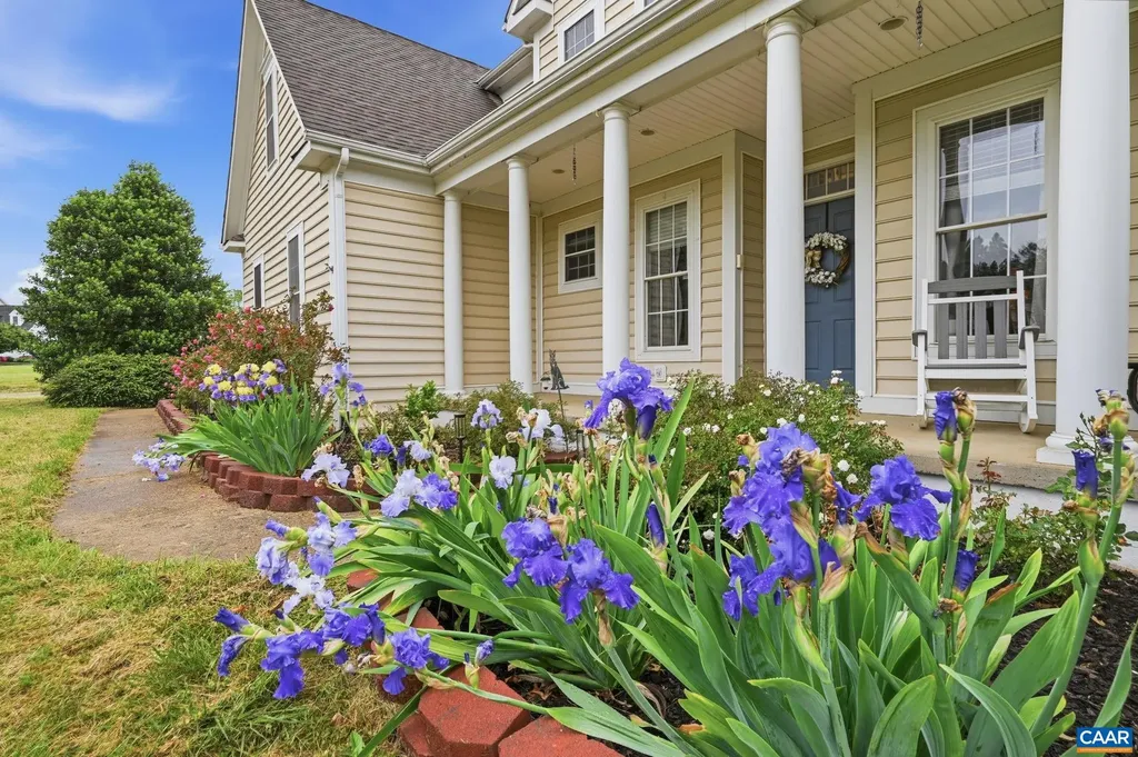 172 Glebe Lane Scottsville VA 24590