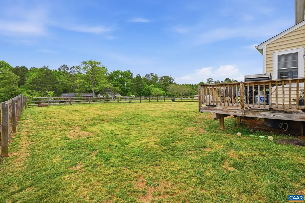 172 Glebe Lane Scottsville VA 24590