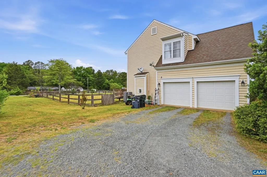 172 Glebe Lane Scottsville VA 24590