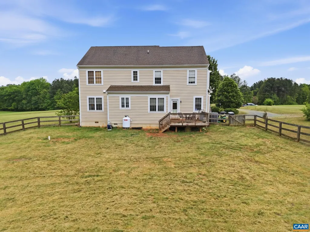 172 Glebe Lane Scottsville VA 24590