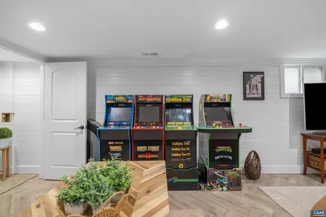 134 Park Drive W Charlottesville VA 22901