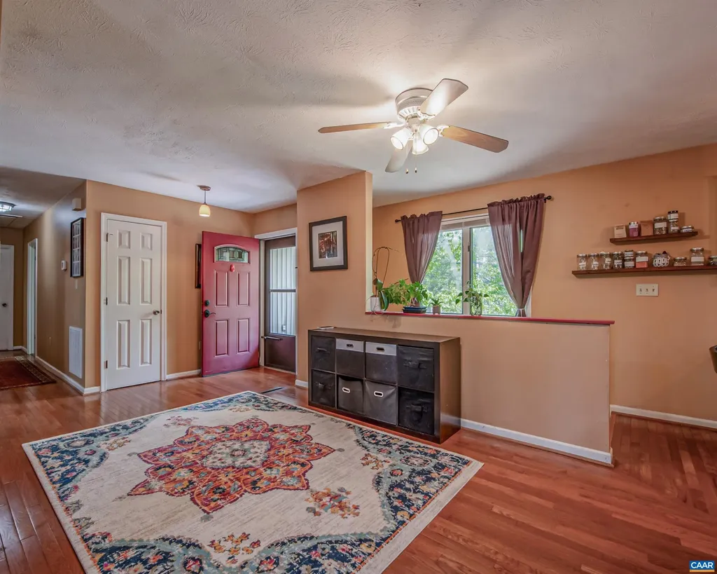 124 Azalea Drive Afton VA 22920