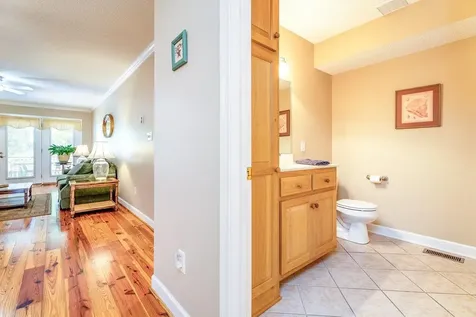 43 Hickory Nut Lane Staunton VA 24401