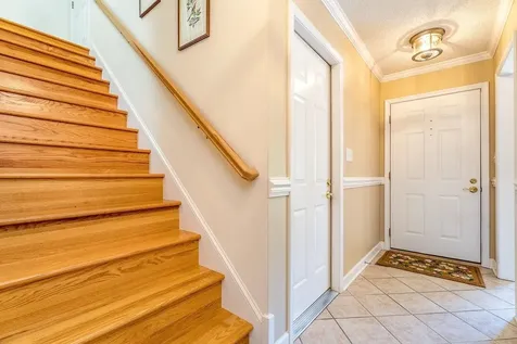 43 Hickory Nut Lane Staunton VA 24401
