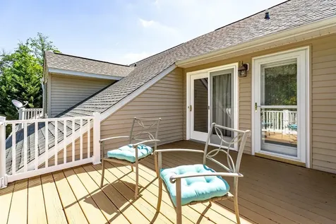 43 Hickory Nut Lane Staunton VA 24401