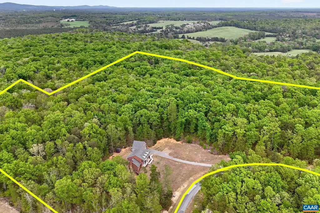496 Bowlers Mill Run Gordonsville VA 22942