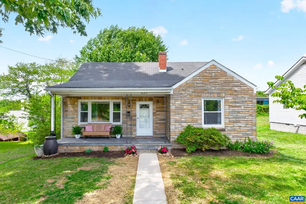 1023 Forest Hills Avenue Charlottesville VA 22903