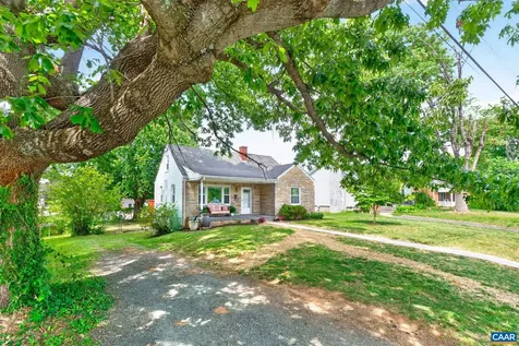 1023 Forest Hills Avenue Charlottesville VA 22903