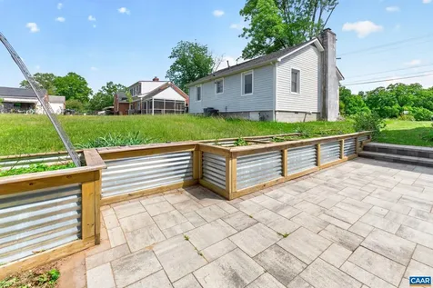 1023 Forest Hills Avenue Charlottesville VA 22903