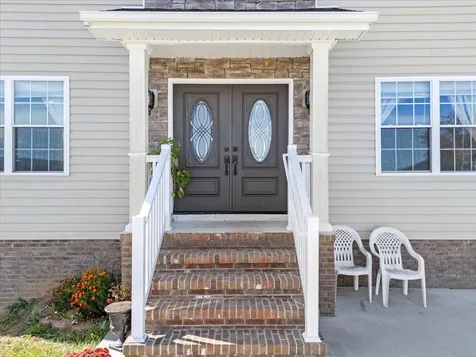 241 Suffolk Drive Rockingham VA 22801