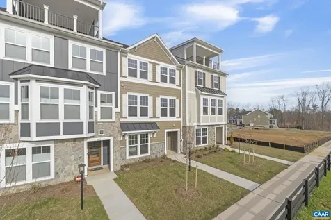 3614 Hilah Lane Charlottesville VA 22901
