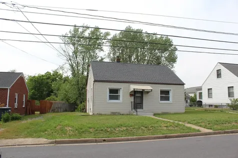 909 Jefferson Street Harrisonburg VA 22802