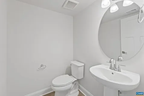 3026 Farrow Circle Charlottesville VA 22901