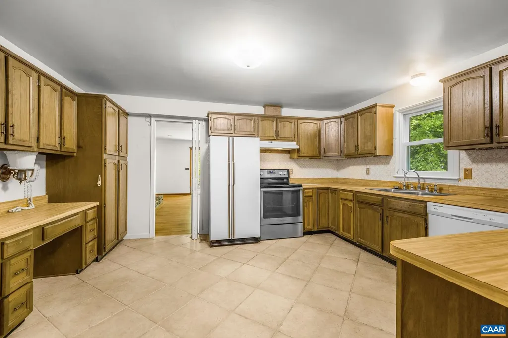 13078 Albano Road Barboursville VA 22923