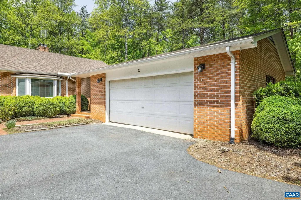 13078 Albano Road Barboursville VA 22923
