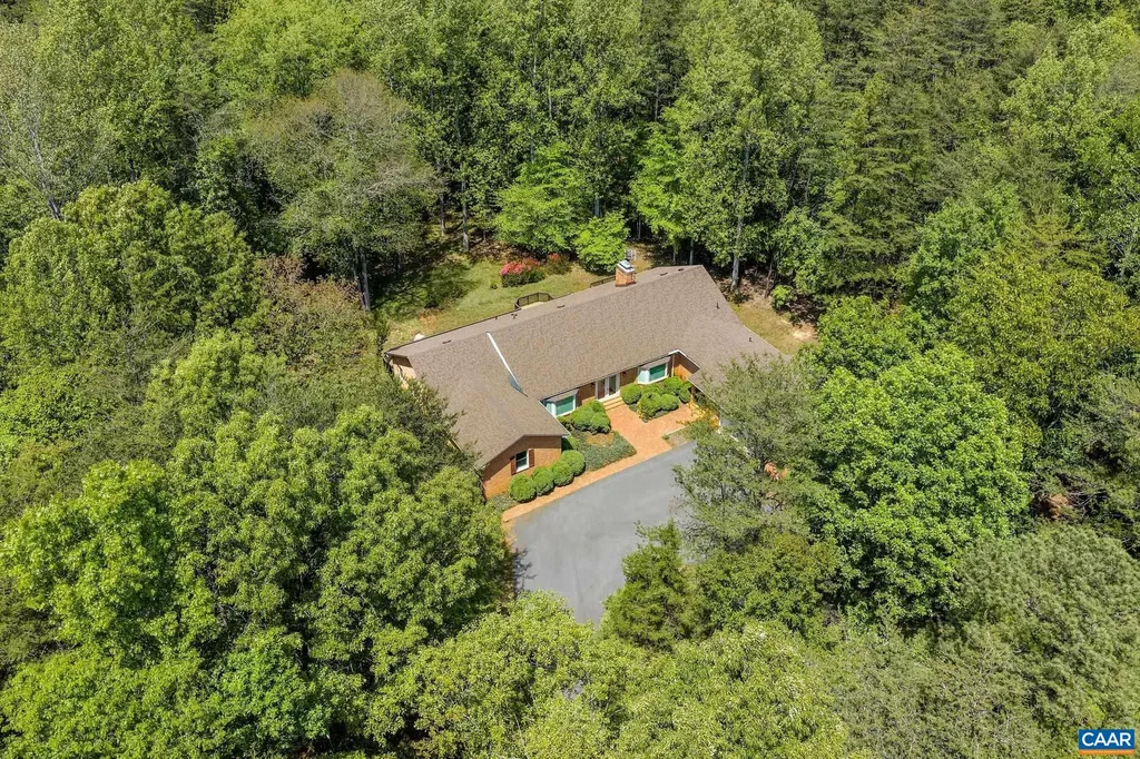 13078 Albano Road Barboursville VA 22923