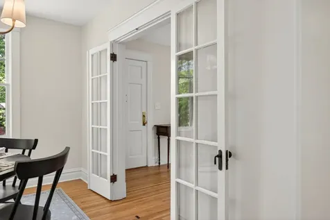 208 Lee Street Staunton VA 24401