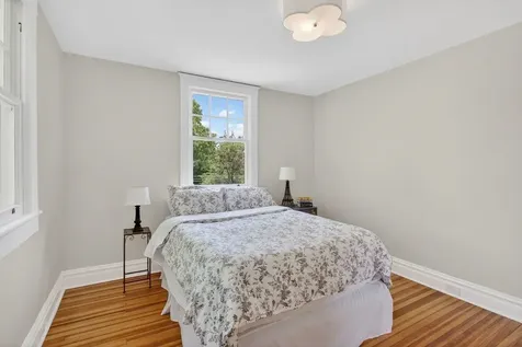 208 Lee Street Staunton VA 24401