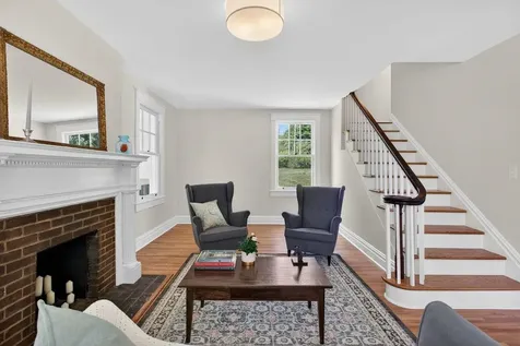 208 Lee Street Staunton VA 24401