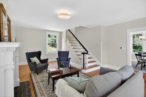208 Lee Street Staunton VA 24401
