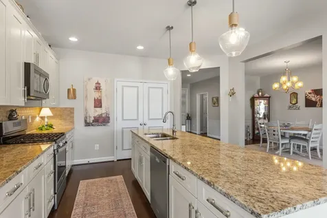 2923 Preston Lake Boulevard Rockingham VA 22801