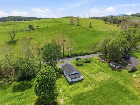 197 Whiskey Creek Road Churchville VA 24421