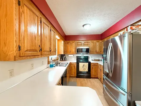 222 1st Street Broadway VA 22815