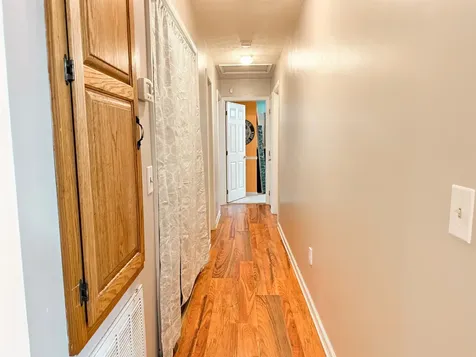 222 1st Street Broadway VA 22815