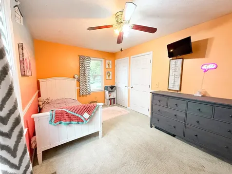 222 1st Street Broadway VA 22815