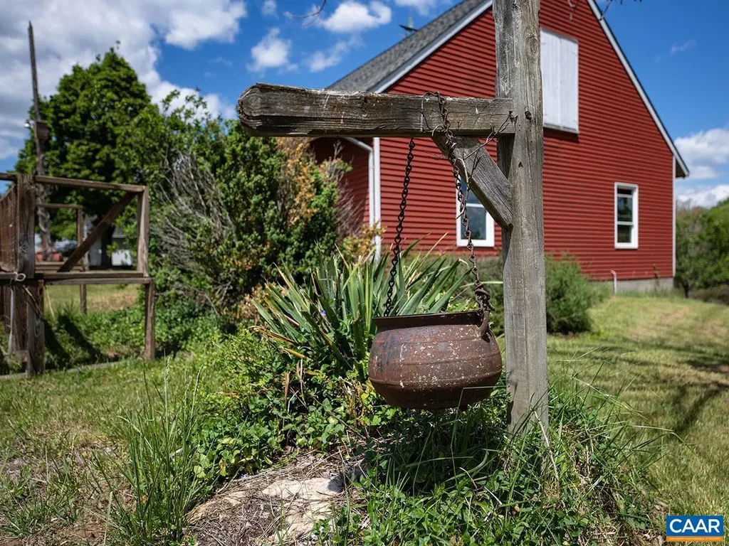 7230 Plank Road Afton VA 22940