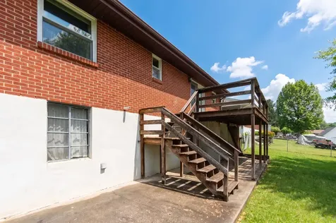 1319 Blandford Street Staunton VA 24401