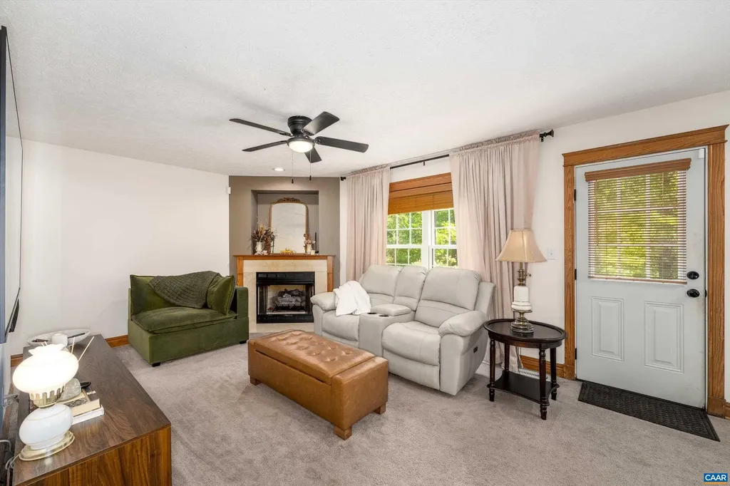 18 Seminole Trail Palmyra VA 22963