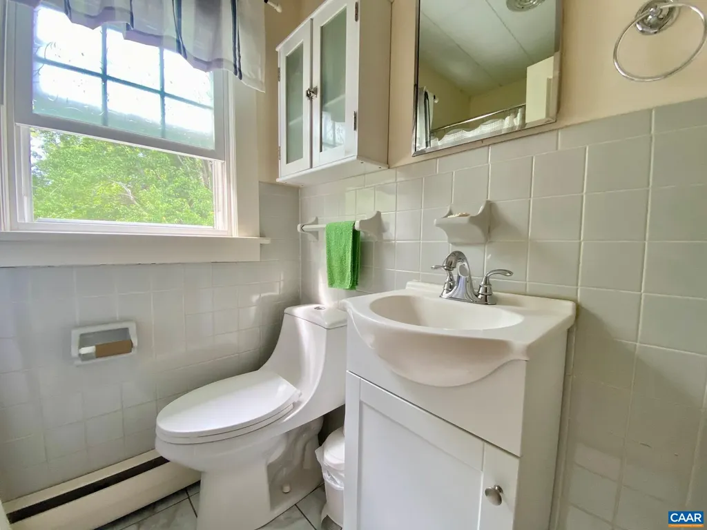 210 Gordon Avenue W Gordonsville VA 22942