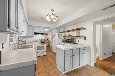 119 Westwood Circle Charlottesville VA 22903