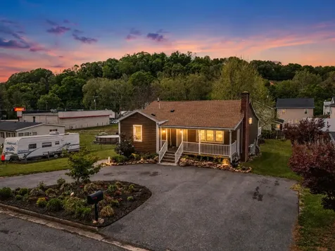217 28th Street W Buena Vista VA 24416