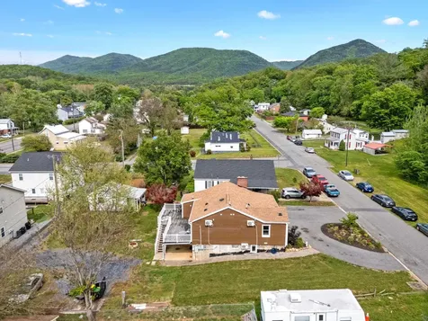 217 28th Street W Buena Vista VA 24416