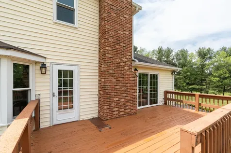 212 Windermere Drive Waynesboro VA 22980