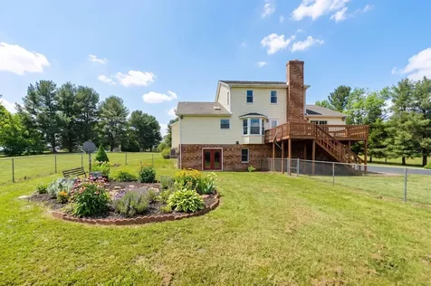 212 Windermere Drive Waynesboro VA 22980